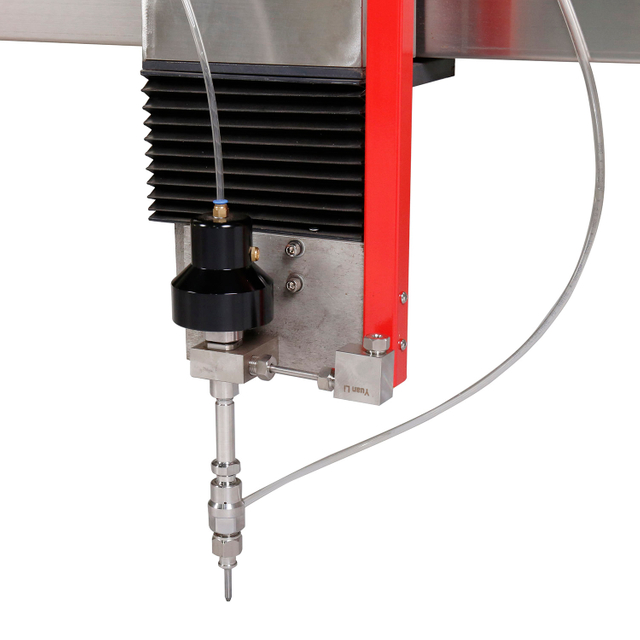 Cabezal de corte de tres ejes